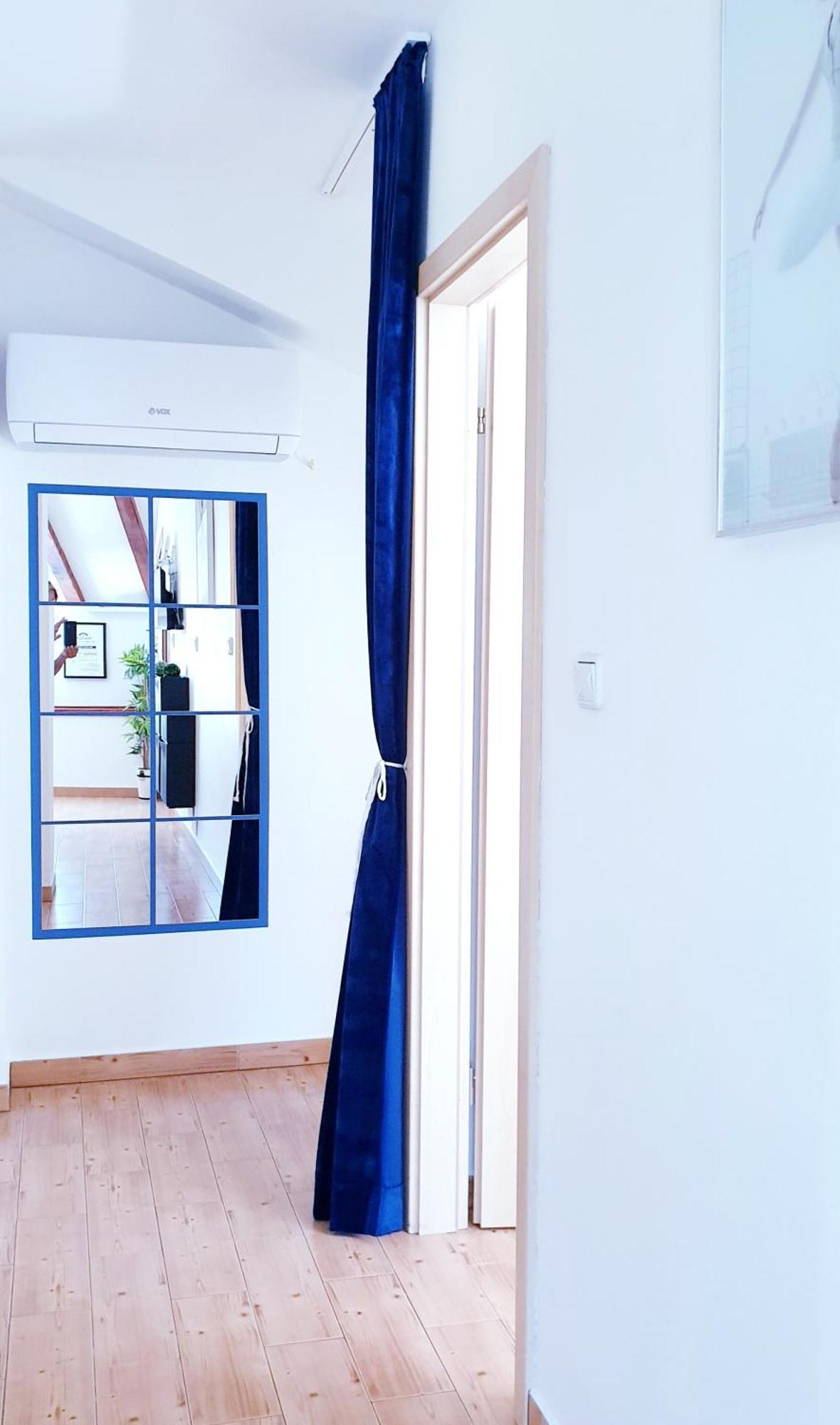 Apartments Sandra In The Historical Center Of The City Supetar Exterior foto