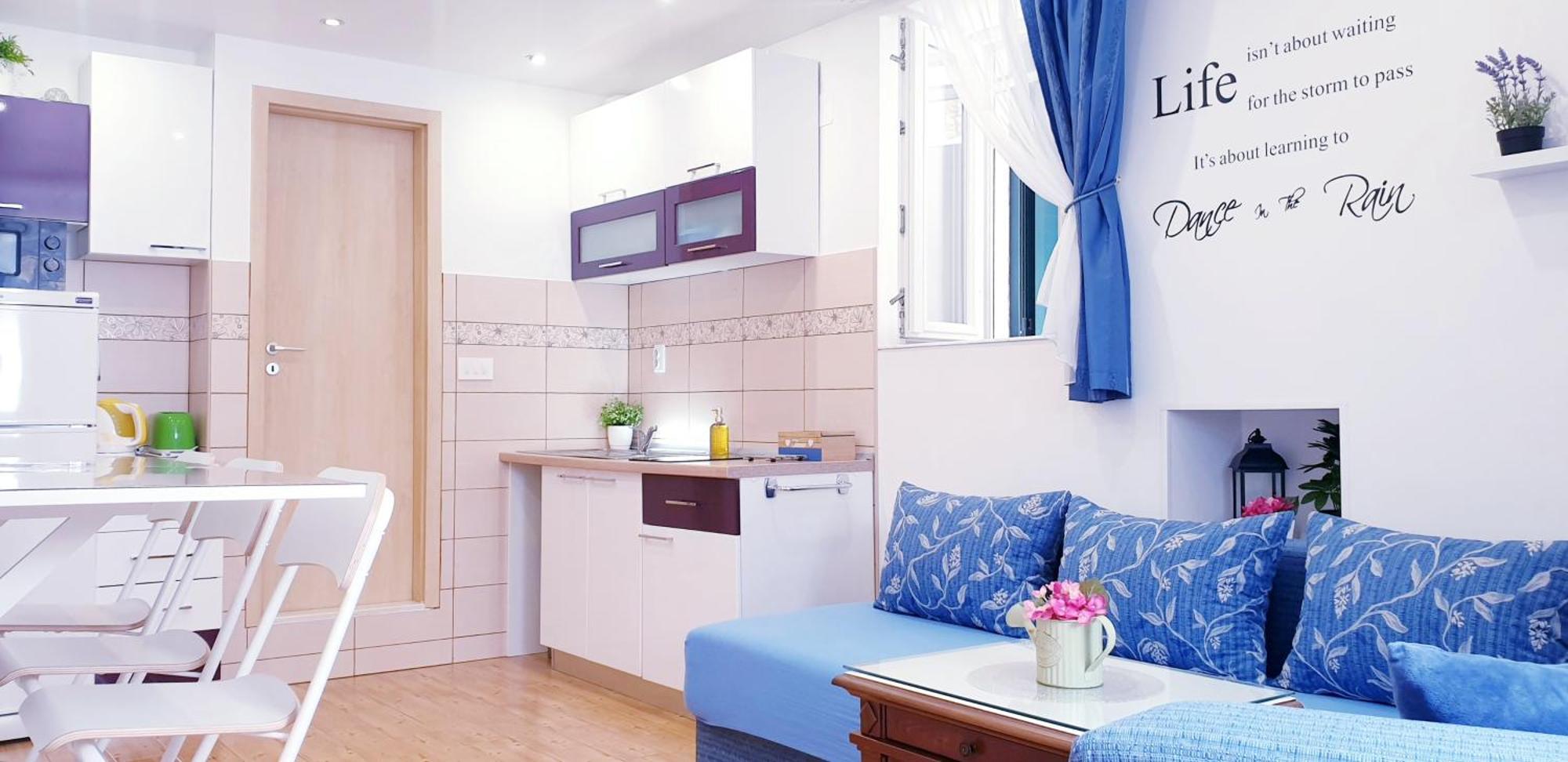 Apartments Sandra In The Historical Center Of The City Supetar Exterior foto